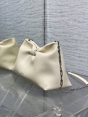 Jonathan Anderson Dior Bow Bag In White Size 30 - 6