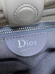 Jonathan Anderson Dior Bow Bag In White Size 30 - 4