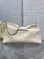 Jonathan Anderson Dior Bow Bag In White Size 30 - 3