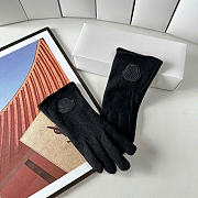 Moncler Gloves In Black - 4
