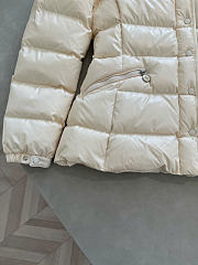 Moncler Barante hooded short down jacket ivory white - 4