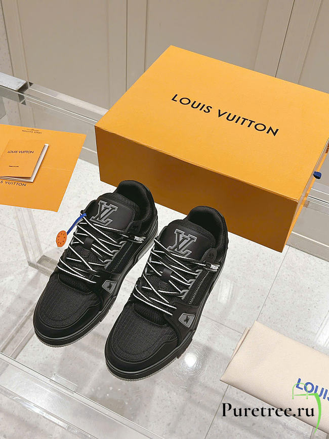 LOUIS VUITTON |  LV Trainer Sneaker In Black - 1