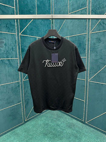 LOUIS VUITTON | Embellished Signature Short-Sleeved T-Shirt Black