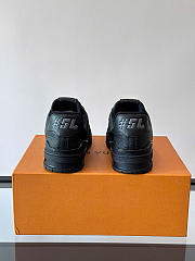 LOUIS VUITTON | LV Trainer Sneakers in Black - 4