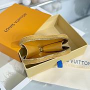 LOUIS VUITTON | Monogram Miroir Heart Coin Purse Gold - 5