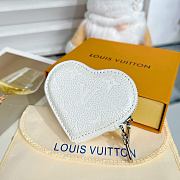 LOUIS VUITTON | Monogram Miroir Heart Coin Purse White - 1