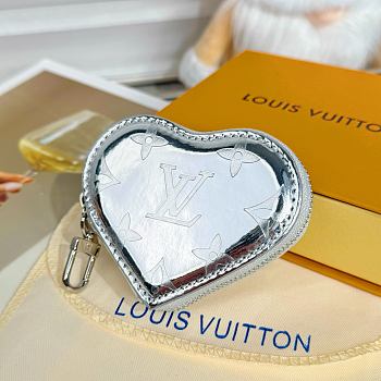 LOUIS VUITTON | Monogram Miroir Heart Coin Purse Silver