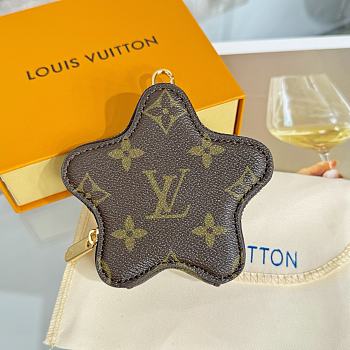 LOUIS VUITTON | Spark Coin Monogram Empreinte Wallet in monogram