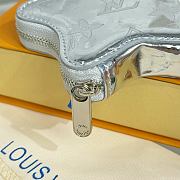 LOUIS VUITTON | Spark Coin Monogram Empreinte Wallet in silver - 3