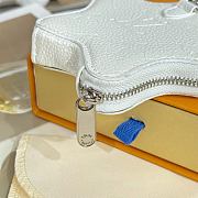 LOUIS VUITTON | Spark Coin Monogram Empreinte Wallet in white - 2