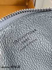 LOUIS VUITTON | Romy Card Holder MONOGRAM EMPREINTE Silver - 6