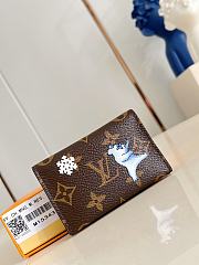 LOUIS VUITTON | Slim Card Holder Monogram Snowy Pearl - 1