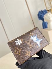 LOUIS VUITTON | Slim Card Holder Monogram Snowy Pearl - 2
