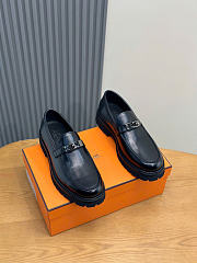 Hermès' Icone Loafer in black - 1
