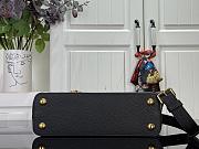 LOUIS VUITTON | Capucines BB Bag In Black Size 27x18x9 cm - 4