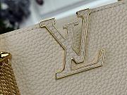 LOUIS VUITTON | Capucines BB Bag In Ivory Size 27x18x9 cm - 5