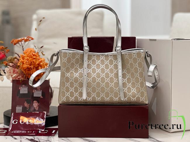 GUCCI | GG Emblem medium tote bag silver fabric - 1