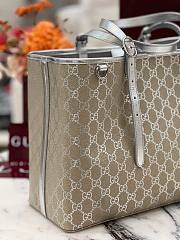 GUCCI | GG Emblem large tote bag silver fabric - 2