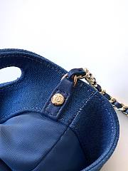 CHANEL | Clutch with chain Washed Denim & Gold-Tone Metal Light Blue & Dark Blue - 4