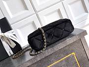 CHANEL | Clutch with Chain Velvet, gemstones & gold-plated metal black - 2