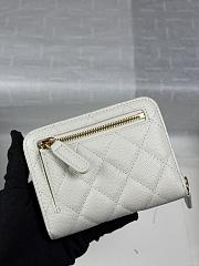 CHANEL | Zippered Coin Case Carviar Gold Hardware White - 4