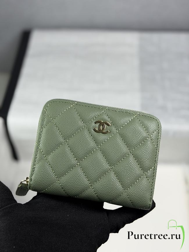 CHANEL | Zippered Coin Case Carviar Gold Hardware Green - 1
