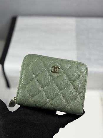 CHANEL | Zippered Coin Case Carviar Gold Hardware Green