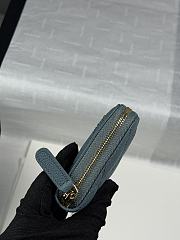 CHANEL | Zippered Coin Case Carviar Gold Hardware Blue - 3
