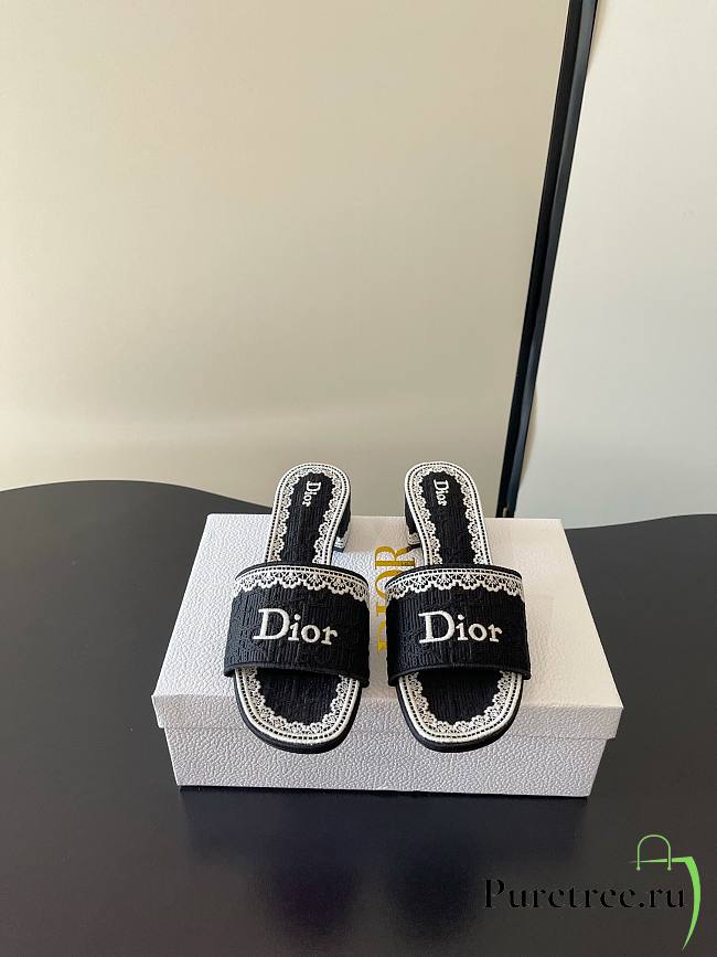 Dior Dentelle Heeled Slide 3.5 cm Black - 1