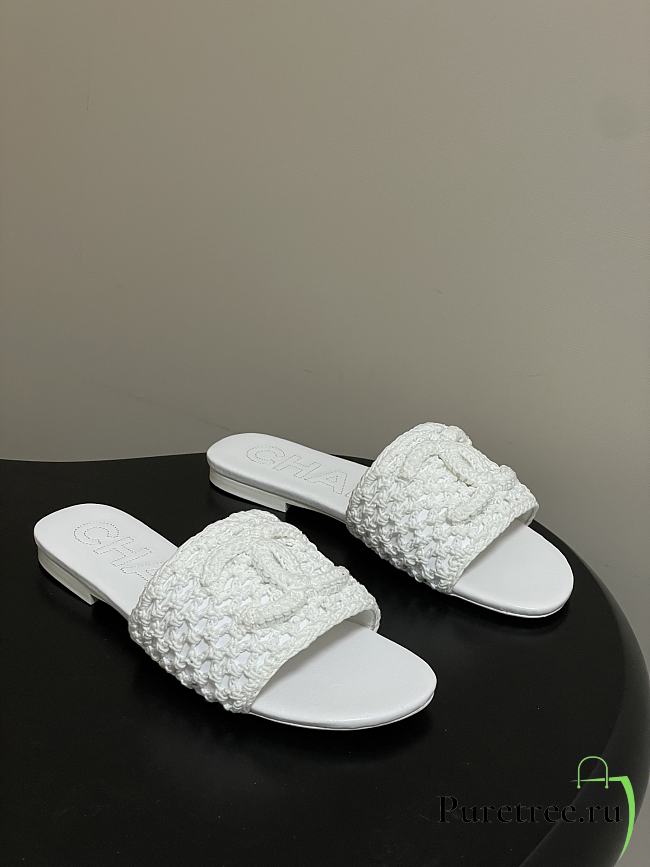 Chanel CC logo crochet design Sandals White - 1