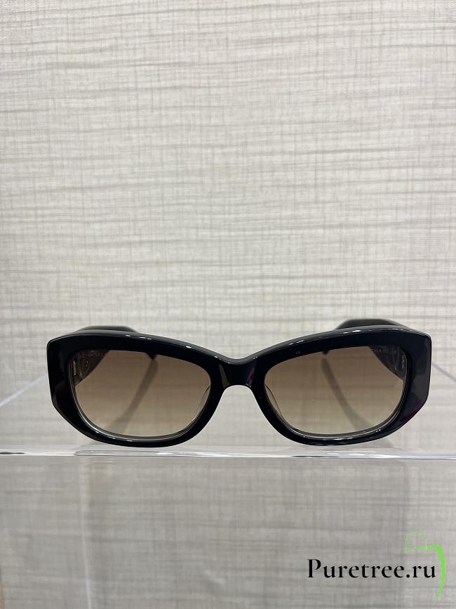 CHANEL | Double C design sunglasses CH5493 - 1