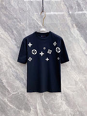 Louis Vuitton Monogram Scatter T-Shirt Black - 1