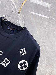 Louis Vuitton Monogram Scatter T-Shirt Black - 5