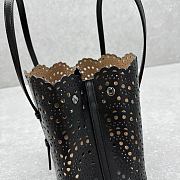 Alaia Mina 25 laser-cut leather tote black - 6