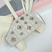 HERMES Rodeo Robeo Coeur Pony Bag Keychain White Silver - 2