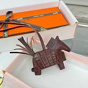 HERMES Rodeo Robeo Coeur Pony Bag Keychain Brown Gold - 4