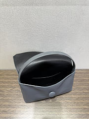 The Row Sally Leather Shoulder Bag  Blue - 6