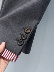 Miu Miu 26 color-blocked striped suit jacket - 4