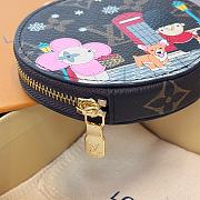 LOUIS VUITTON | Vivienne Series Round Coin Purse 07 - 2