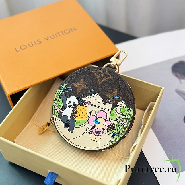 LOUIS VUITTON | Vivienne Series Round Coin Purse 08 - 1