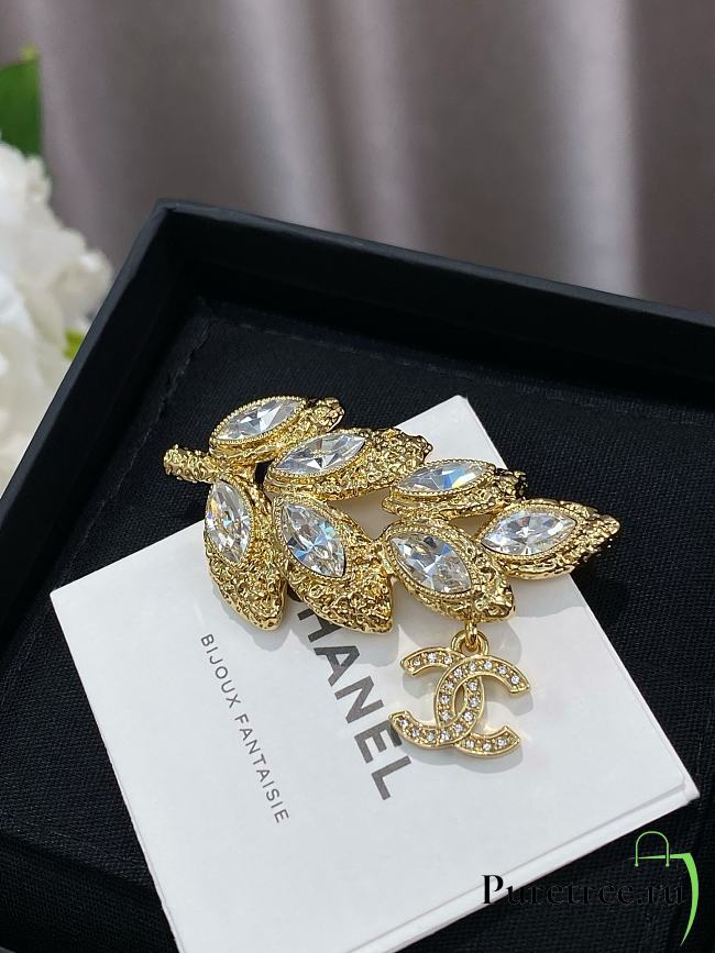 Cherie 26c Wheat Ear Rhinestone Brooch - 1