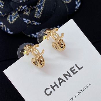 Chanel Fragrance Diamond Pattern Small Hoop Earrings