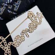 Chanel Fragrant Star Hollow Letter Brooch - 3