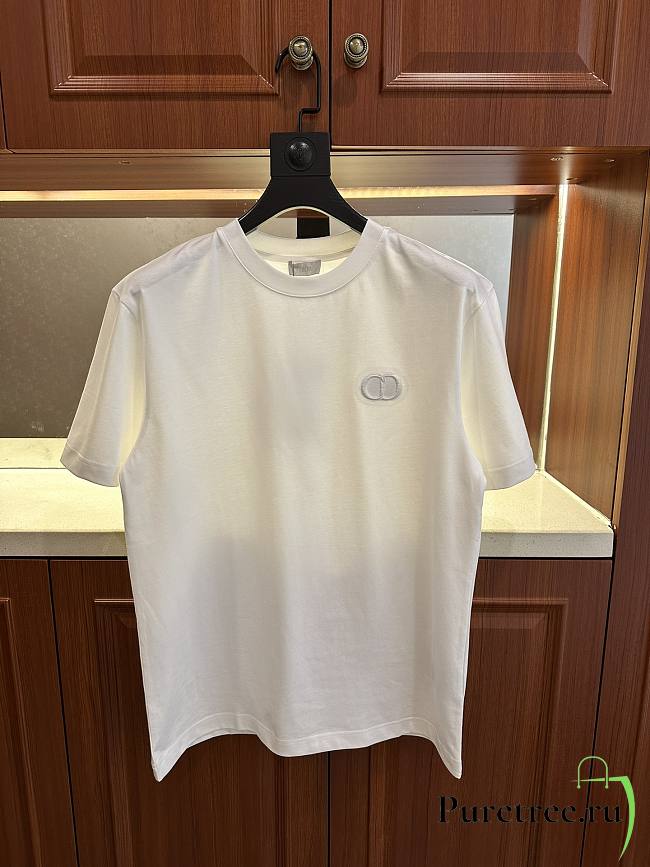 DIOR | CD's latest Spring/Summer 2026 collection white - 1