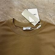 DIOR | CD's latest Spring/Summer 2026 collection taupe - 3