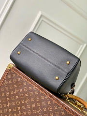 LOUIS VUITTON | Speedy Soft 30 Grained Calf leather Black M24891 - 2