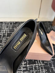 MIUMIU | Waxed Calfskin Pointy Toe Pump Black - 2