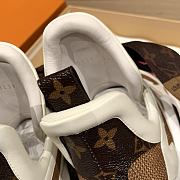 LOUIS VUITTON | LV Archlight Trainers Women's Shoes 04 - 2