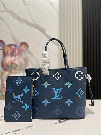 LOUIS VUITTON | Empreinte Monogram Giant Neverfull MM