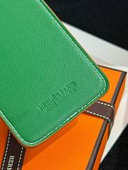 Hermès Horse MagSafe Magnetic Card Holder 03 - 2